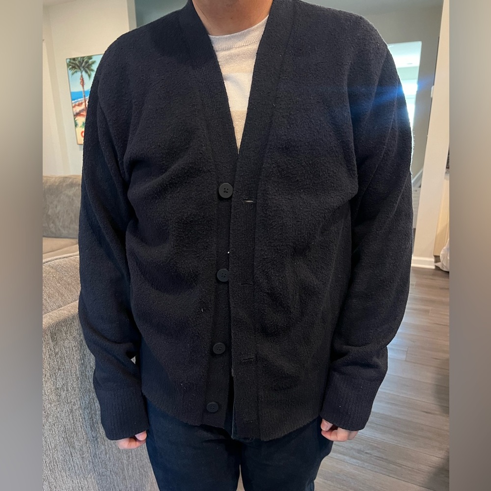 Lululemon Merino Wool-Blend Cardigan men’s Large worn twice Navy Sweater